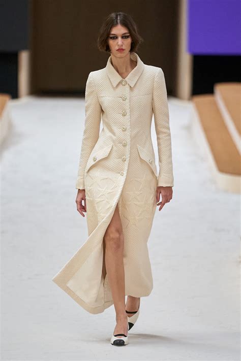 chanel dress 2022.